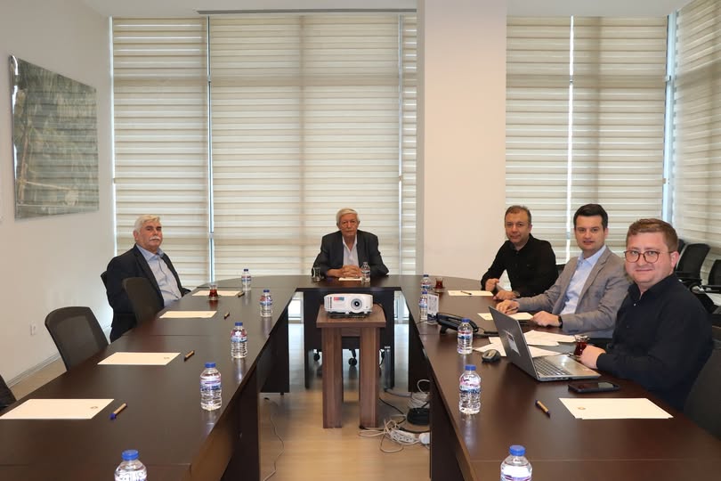 Afyonkarahisar Konfeksiyon ve Giyim Sektörü Değerlendirildi