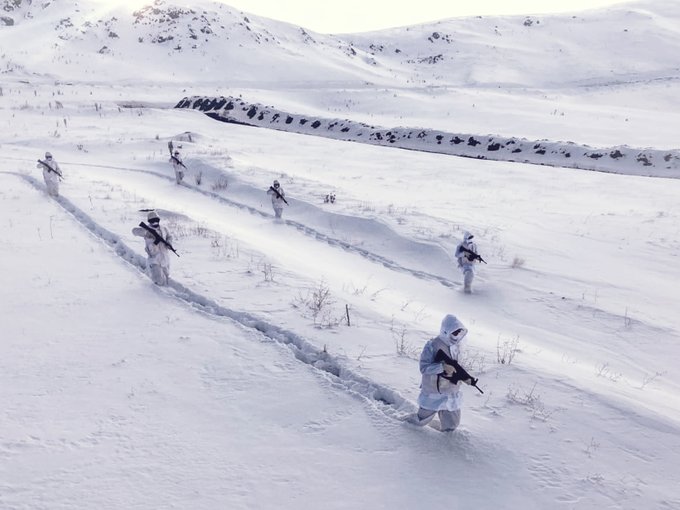 Zorlu Coğrafyada Kararlılık