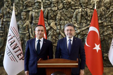 Bakan Yumaklı Gaziantep'te