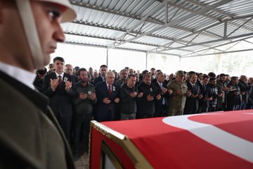 Güler, Gazinin Cenaze Törenine Katıldı