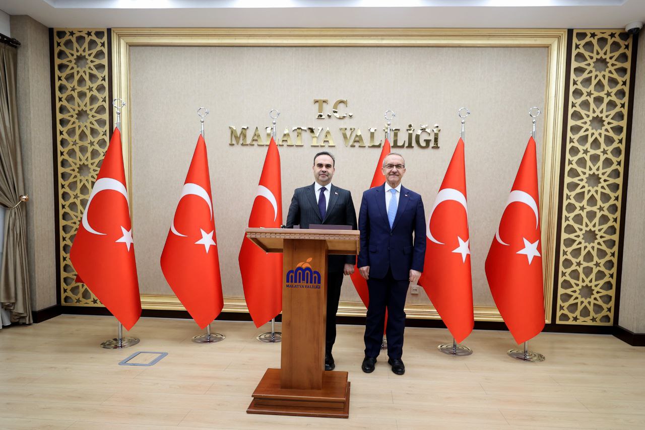 Bakan Malatya'da Ziyarette Bulundu