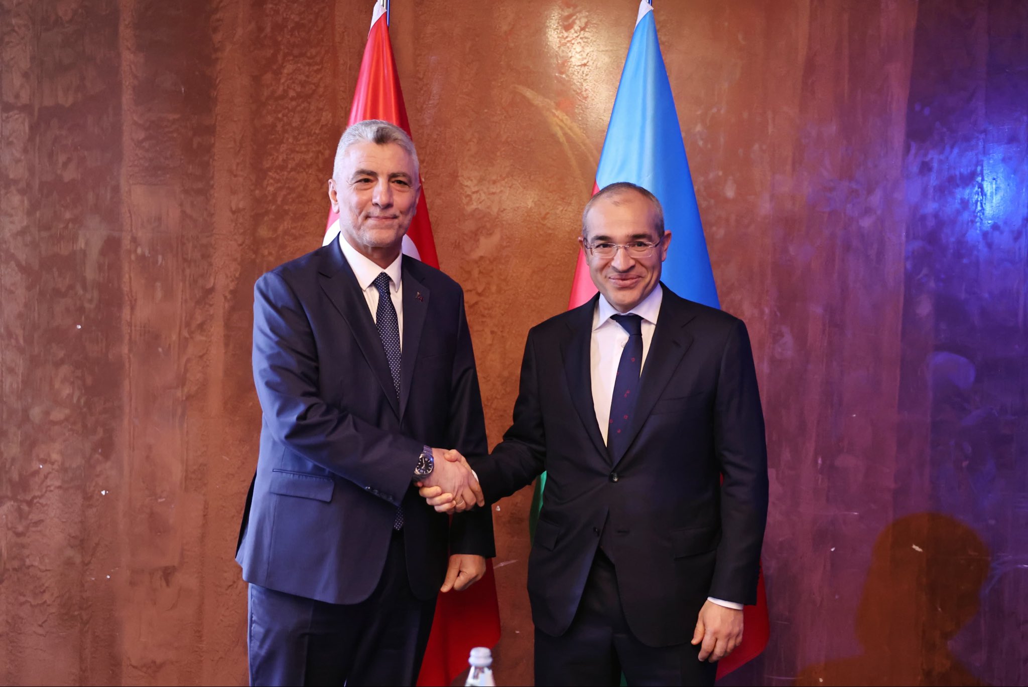 Türkiye-Azerbaycan İş Forumu Gerçekleşti