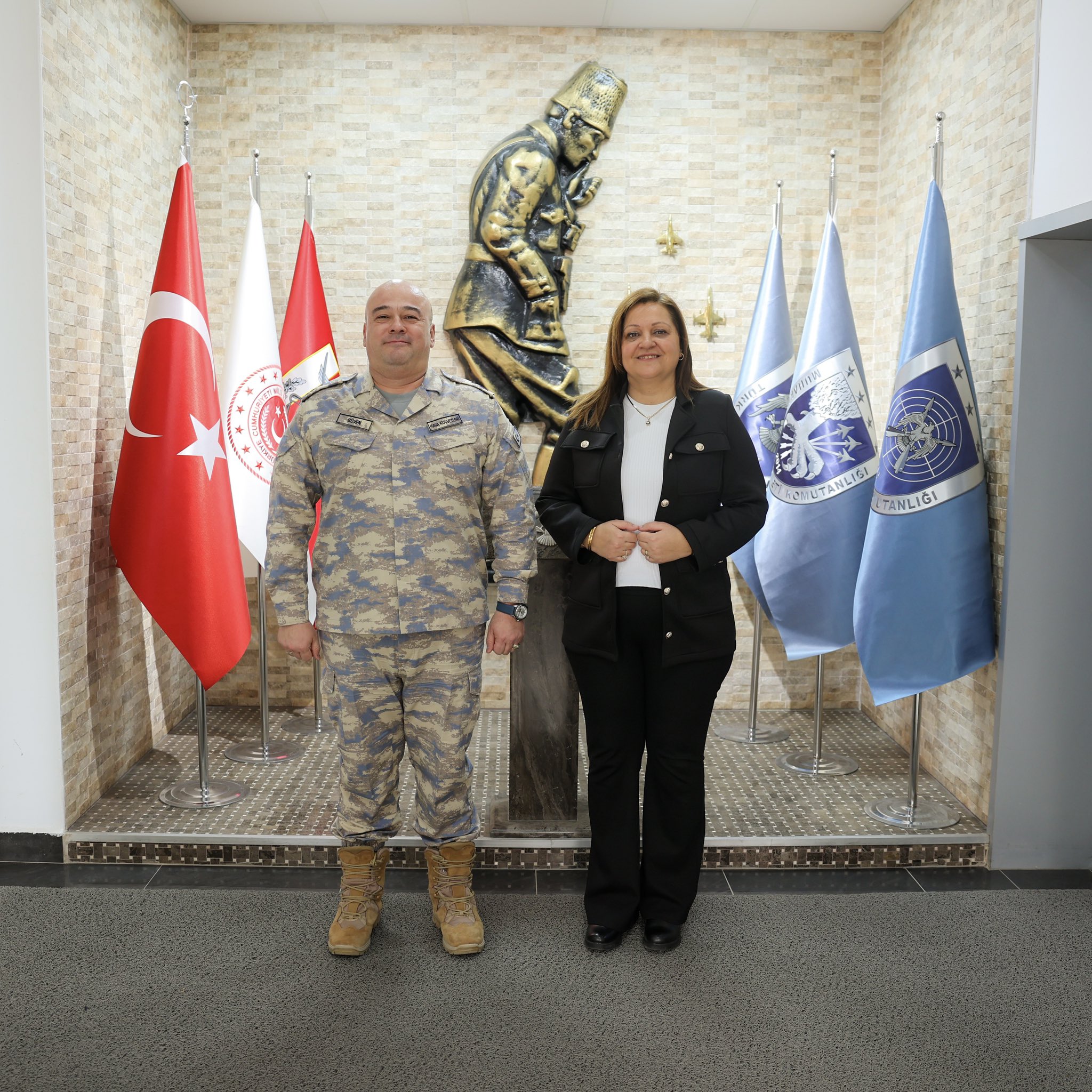 Tuğgeneral Güven'e Ziyaret