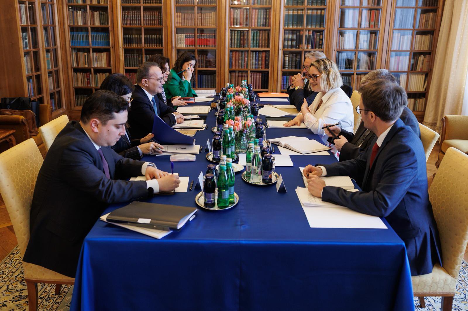 Türkiye-Slovenya Siyasi İstişareleri