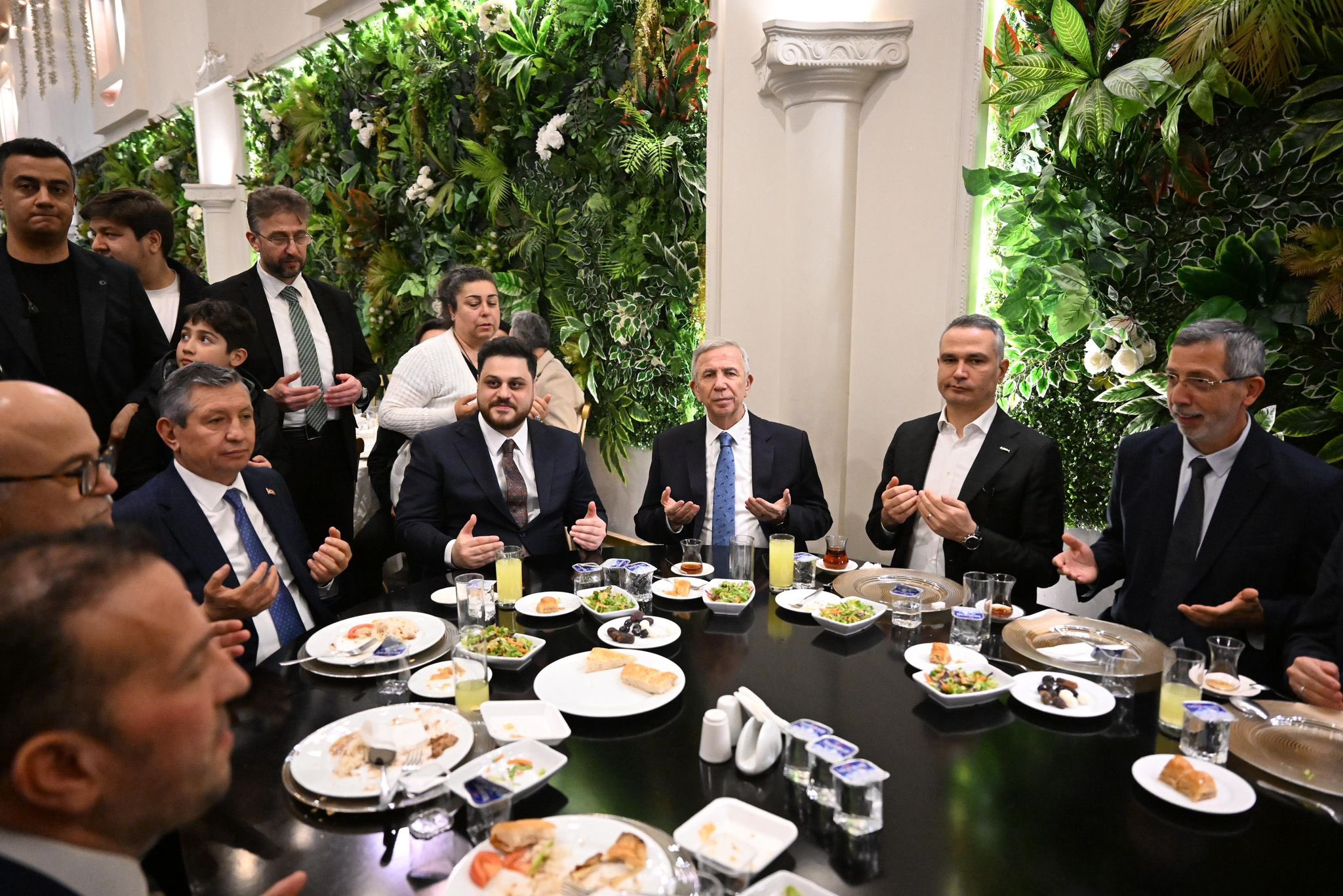 Bağımsız Türkiye Partisi'nden İftar Programı