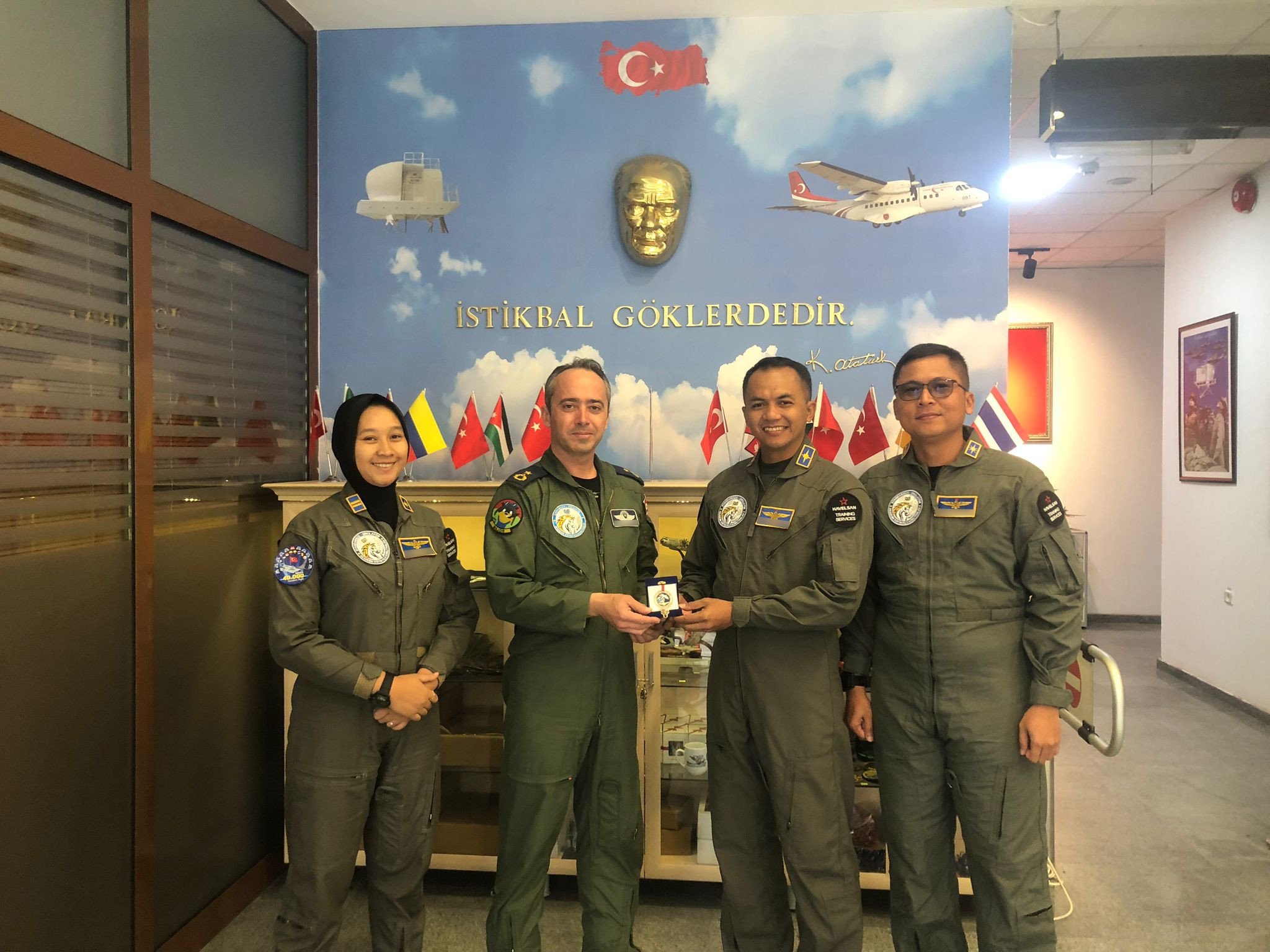 Endonezya Deniz Kuvvetleri'ne Askeri Eğitim Verildi