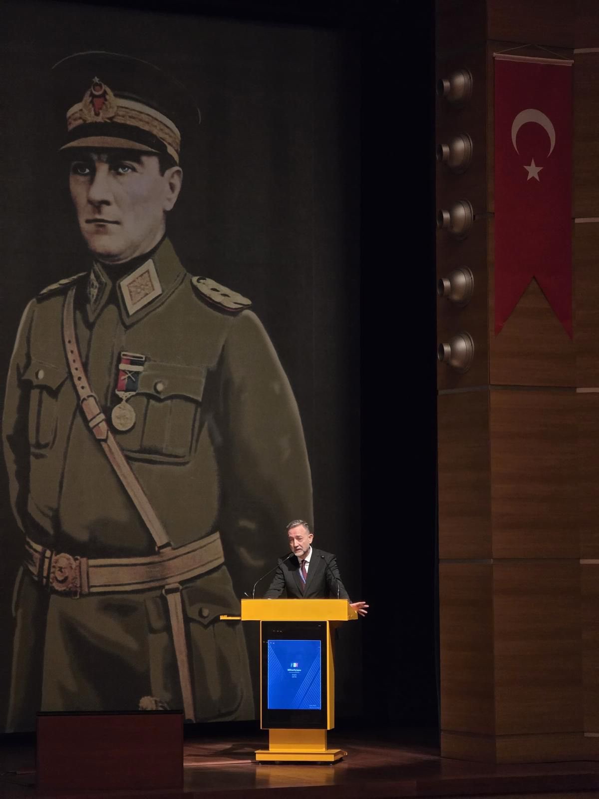 Levent Gümrükçü NATO Nükleer Politika Sempozyumu'nda konuştu