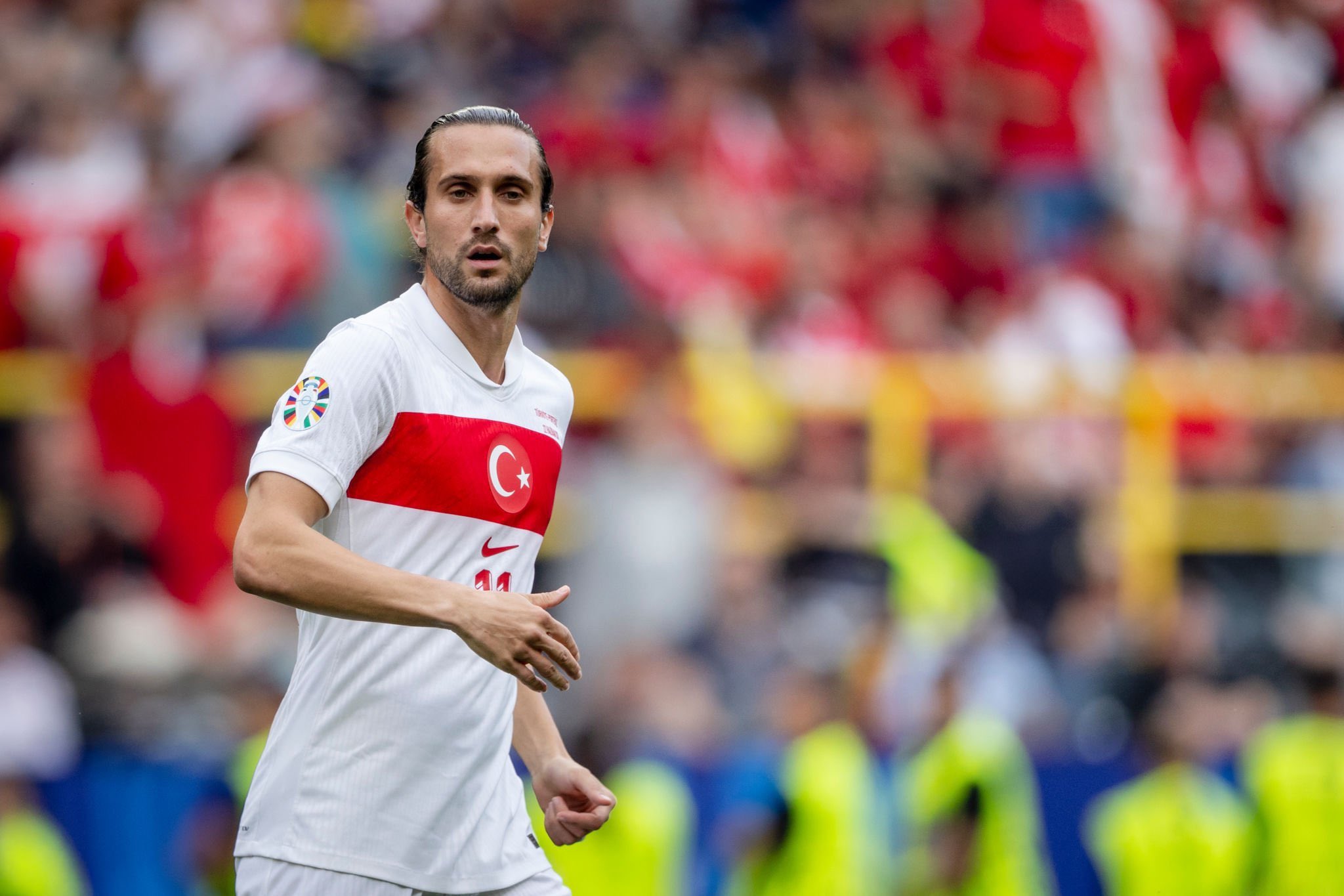 Yusuf Yazıcı'ya geçmiş olsun dilekleri iletildi