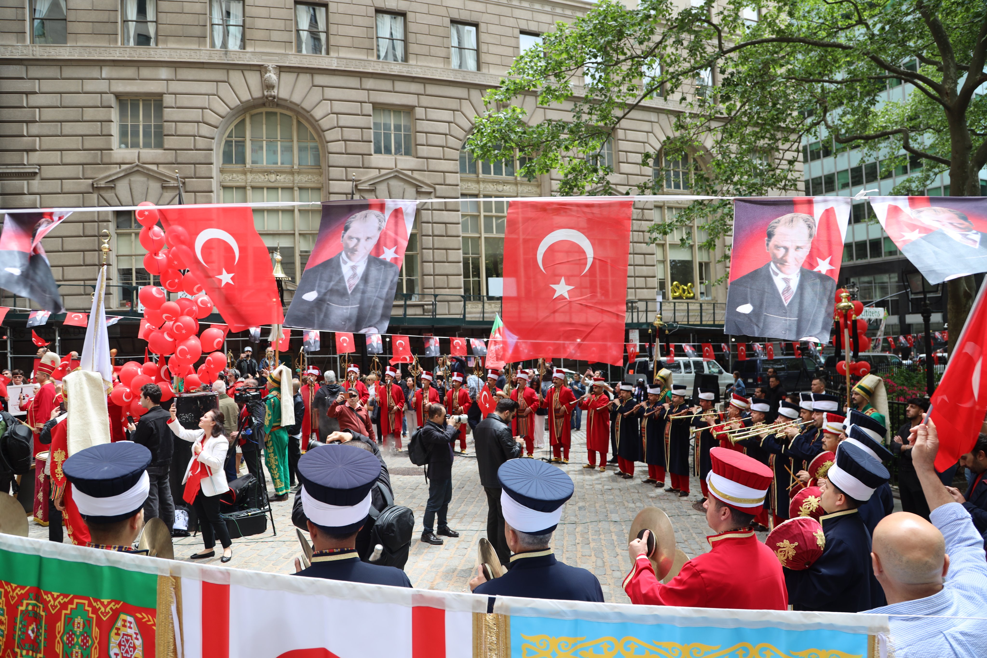 Türk Savunma Bakanlığı Mehteran Birliği Konser Verdi
