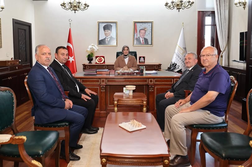 Afyonkarahisar Valisi Yiğitbaşı, İlçe Başkanı ve Meclis Üyelerini Ağırladı