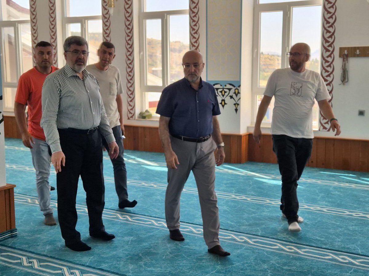 Afyonkarahisar'da Yeni Camii Açılışı: Şeyh Edebali Camii Ziyaret Edildi