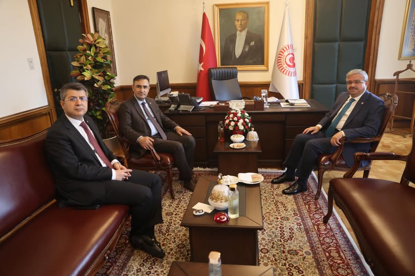 AK Parti Afyonkarahisar Milletvekili Yurdunuseven, TBMM Genel Sekreteri Kırbıyık'ı Ziyaret Etti