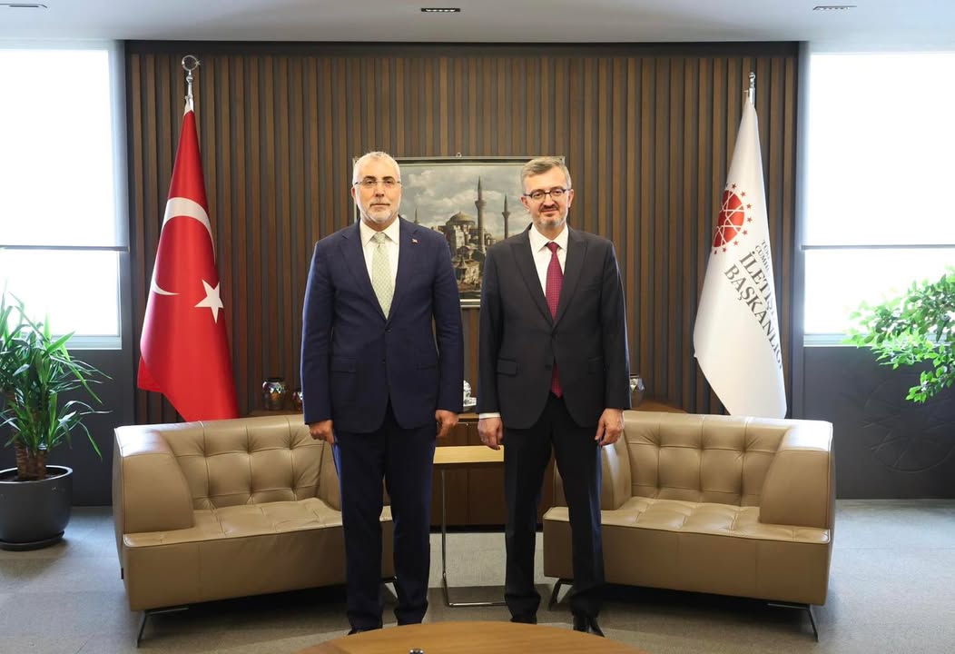 Cumhurbaşkanlığı İletişim Başkanımız Sayın Burhanettin Duran ile bir araya geldik