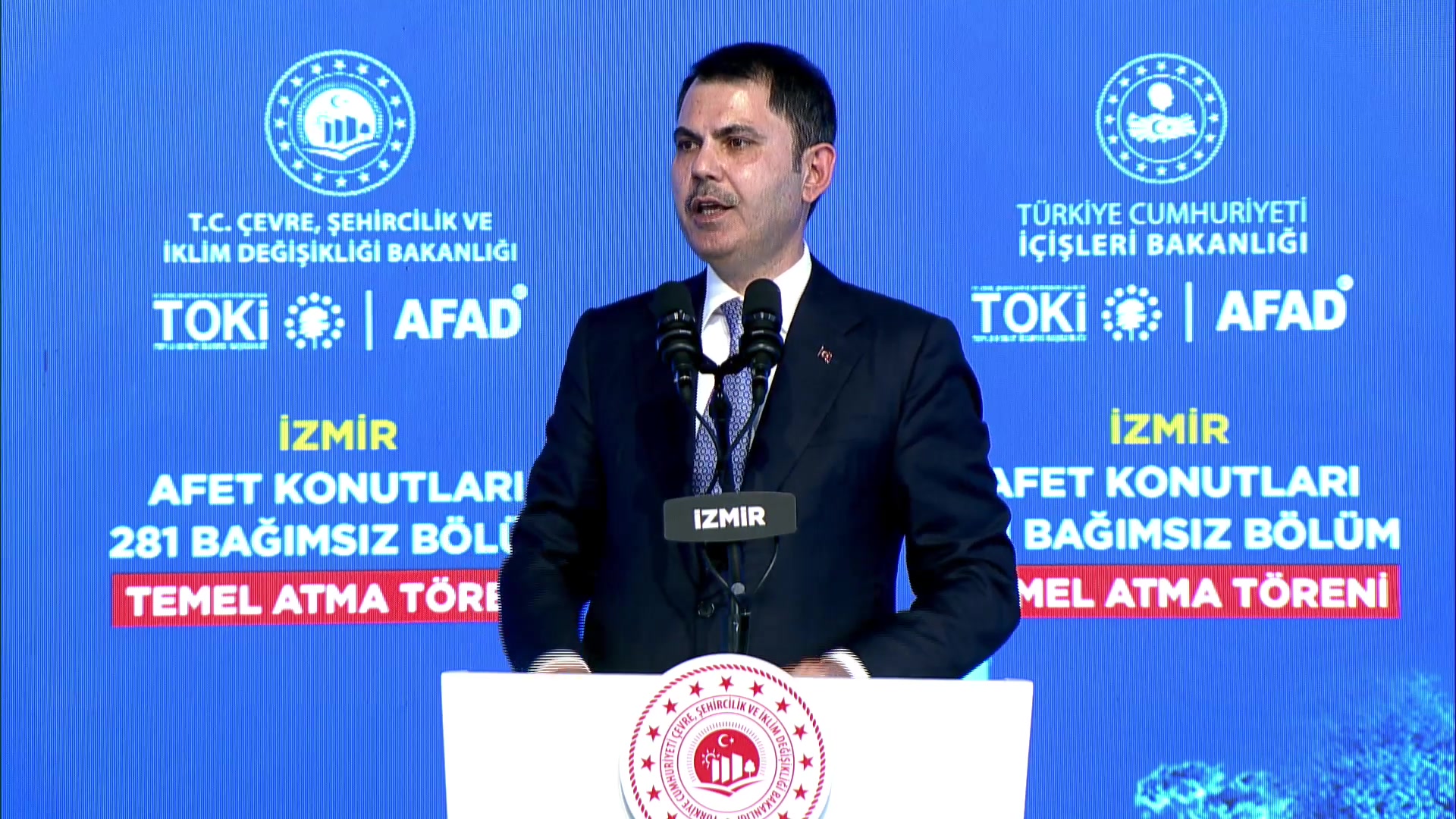 ???? İzmir'deki orman yangınında yanan evlerin yerine yapacağımız 281 afet konutunun temelini atıyoruz