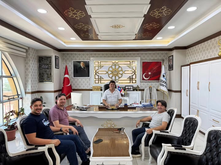 Bolvadin'de İş Dünyası Belediye Başkanı'nı Ziyaret Etti