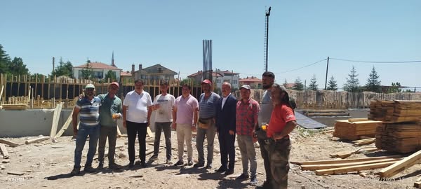 Bolvadin'e Gençlik Nefesi: Spor Salonu İnşaatı Son Aşamasında
