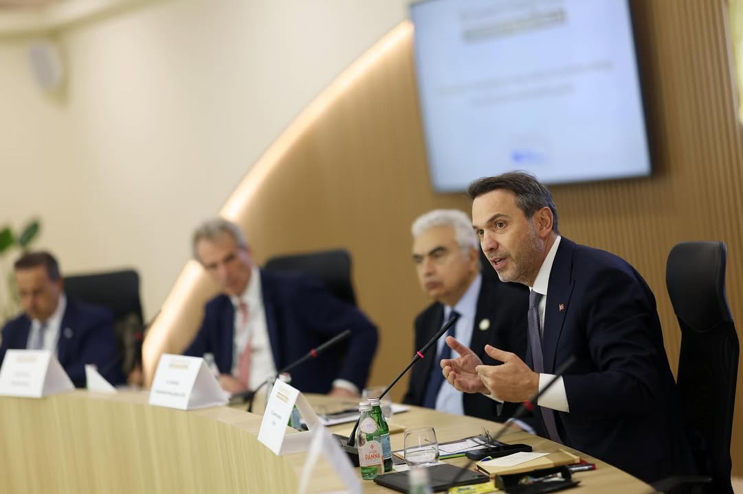 Photos from Alparslan Bayraktar's post