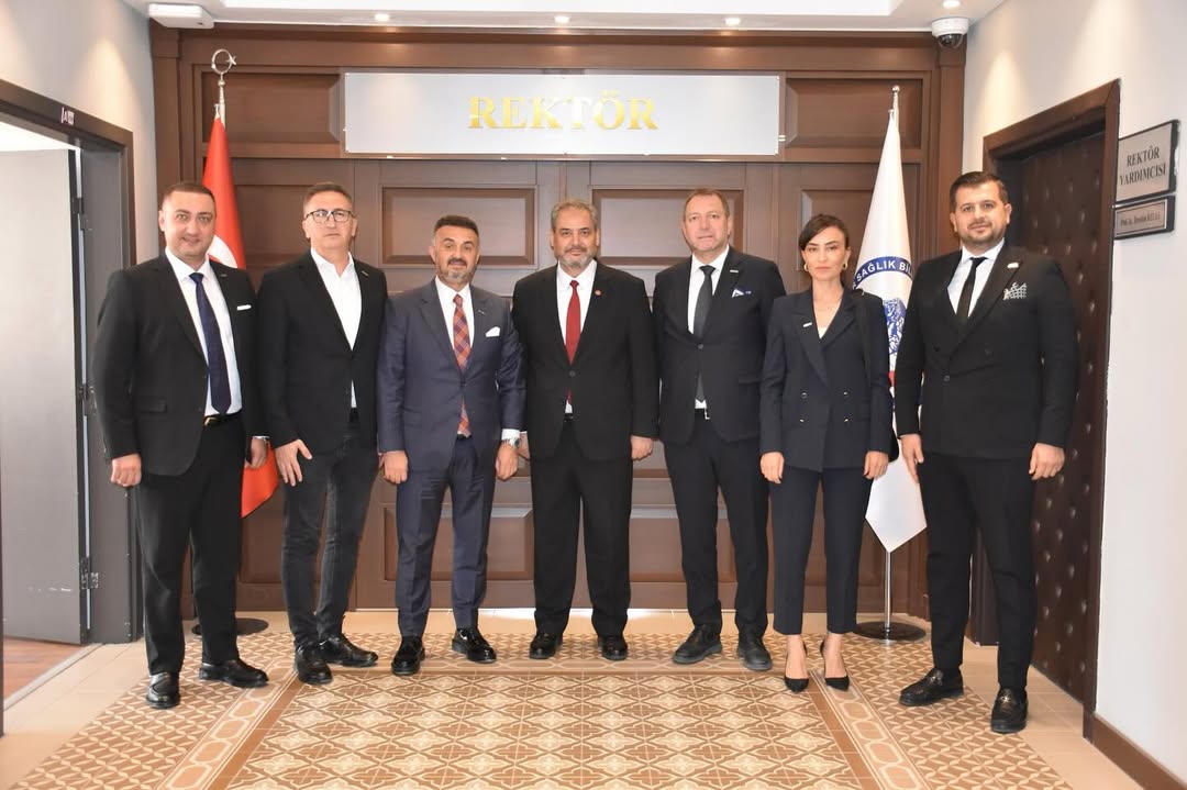 Afyonkarahisar Sağlık Bilimleri Üniversitesi Rektörüne AFSİAD'dan Tebrik Ziyareti