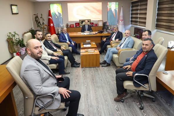 Ak Parti Afyon İl Başkanı Şahin, İl Sağlık Müdürlüğünü Ziyaret Etti