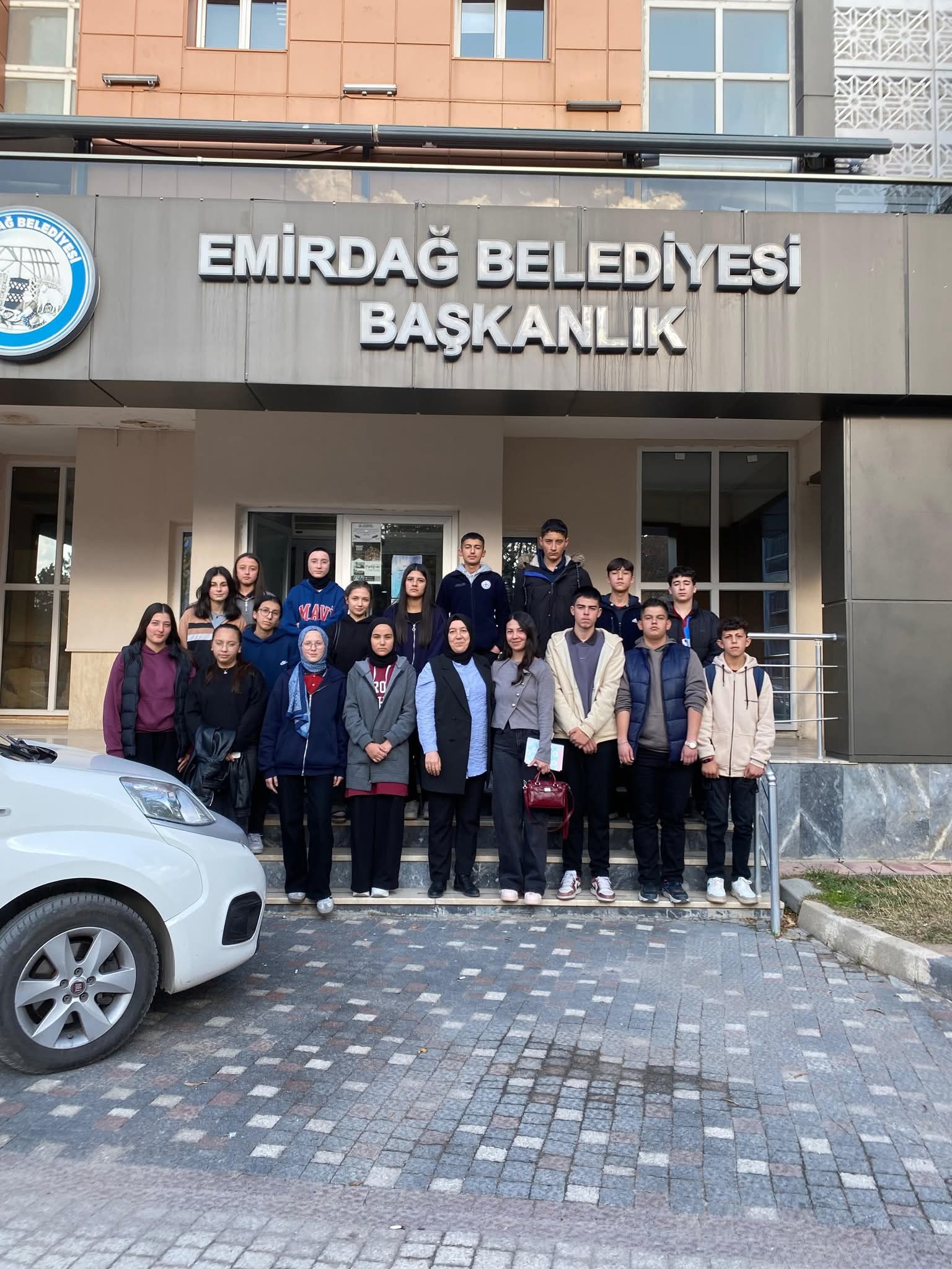 Emirdağ Belediyesi Gençlik Meclisi İlk Toplantısını Gerçekleştirdi