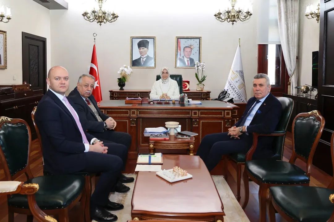 Vali Yiğitbaşı Başkanlığında Haftalık Değerlendirme Toplantısı Gerçekleştirildi - 1