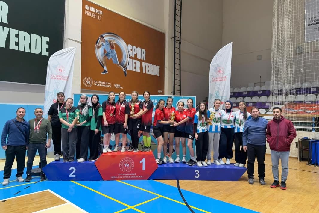 Okul Sporları Gençler Masa Tenisi Müsabakaları Tamamlandı - 1