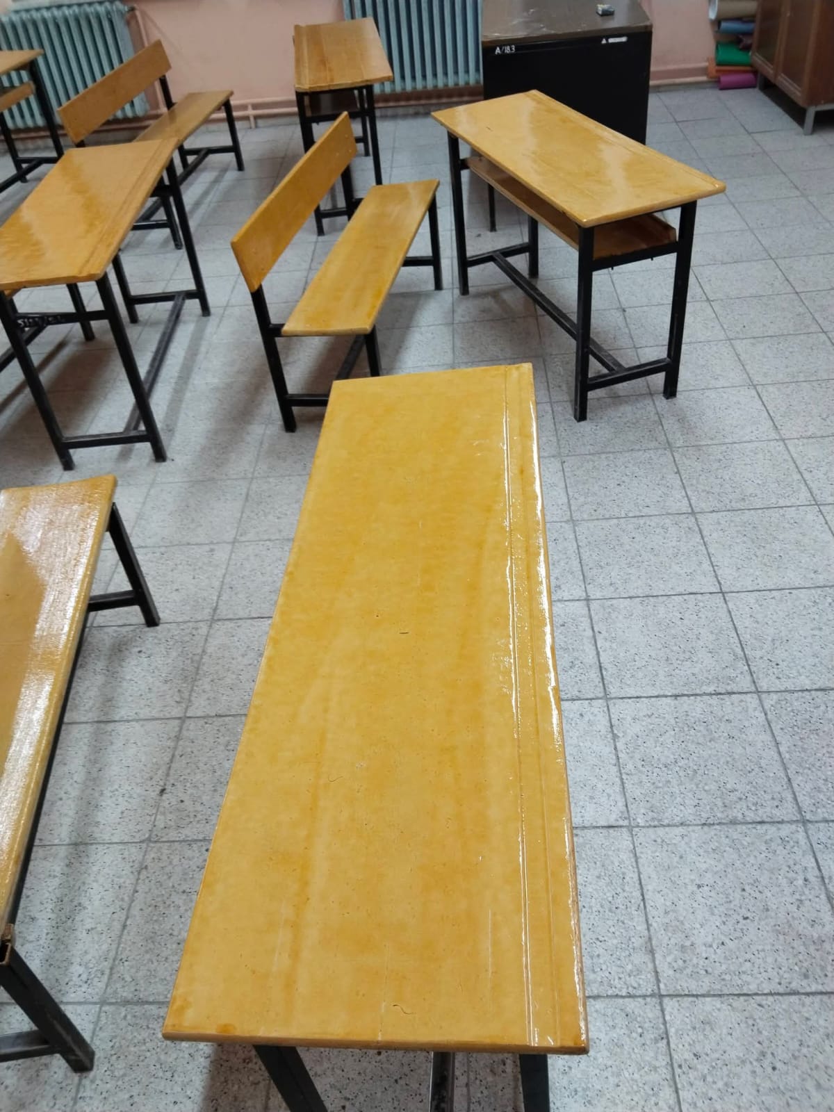 Köyden Örnek Dayanışma: Doğanlı’da Okul Sıraları Yenilendi - 1