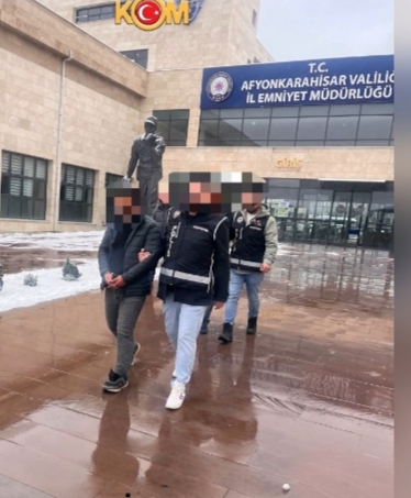 Dinar’da Rüşvet Operasyonu: Kamu Görevlisi ve Mekân Sahibi Tutuklandı - 1