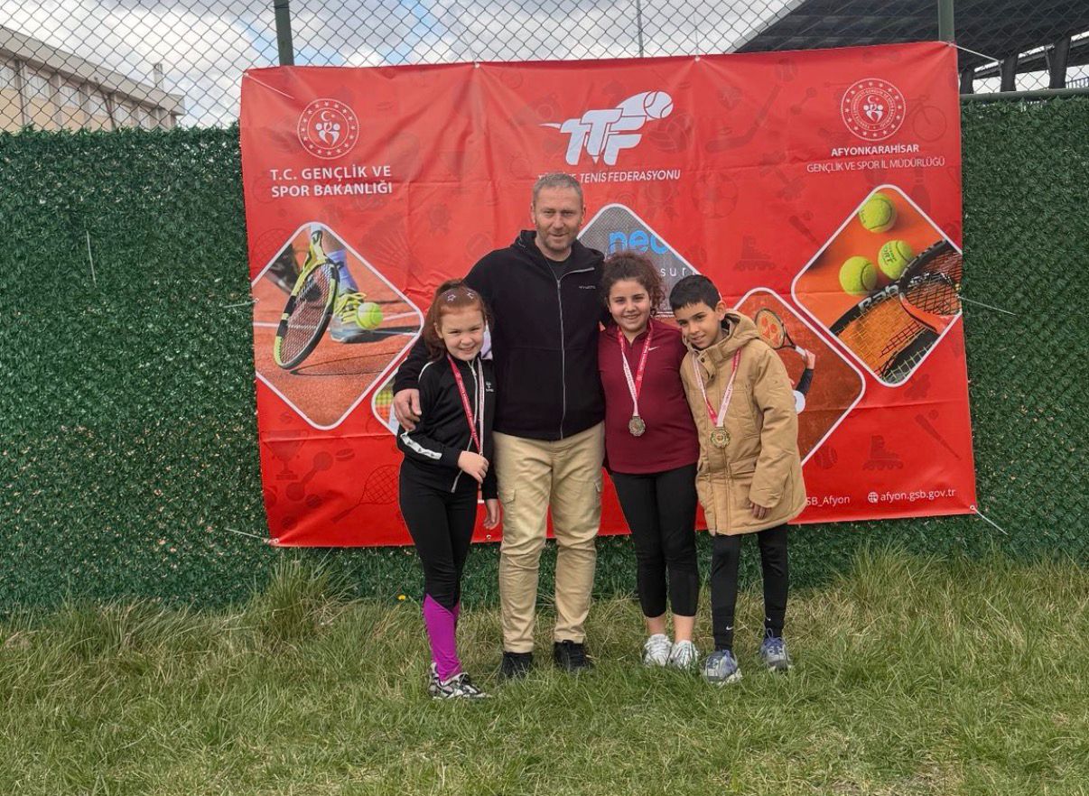 Ulusal Hafta Sonu Tenis Turnuvası Tamamlandı - 1