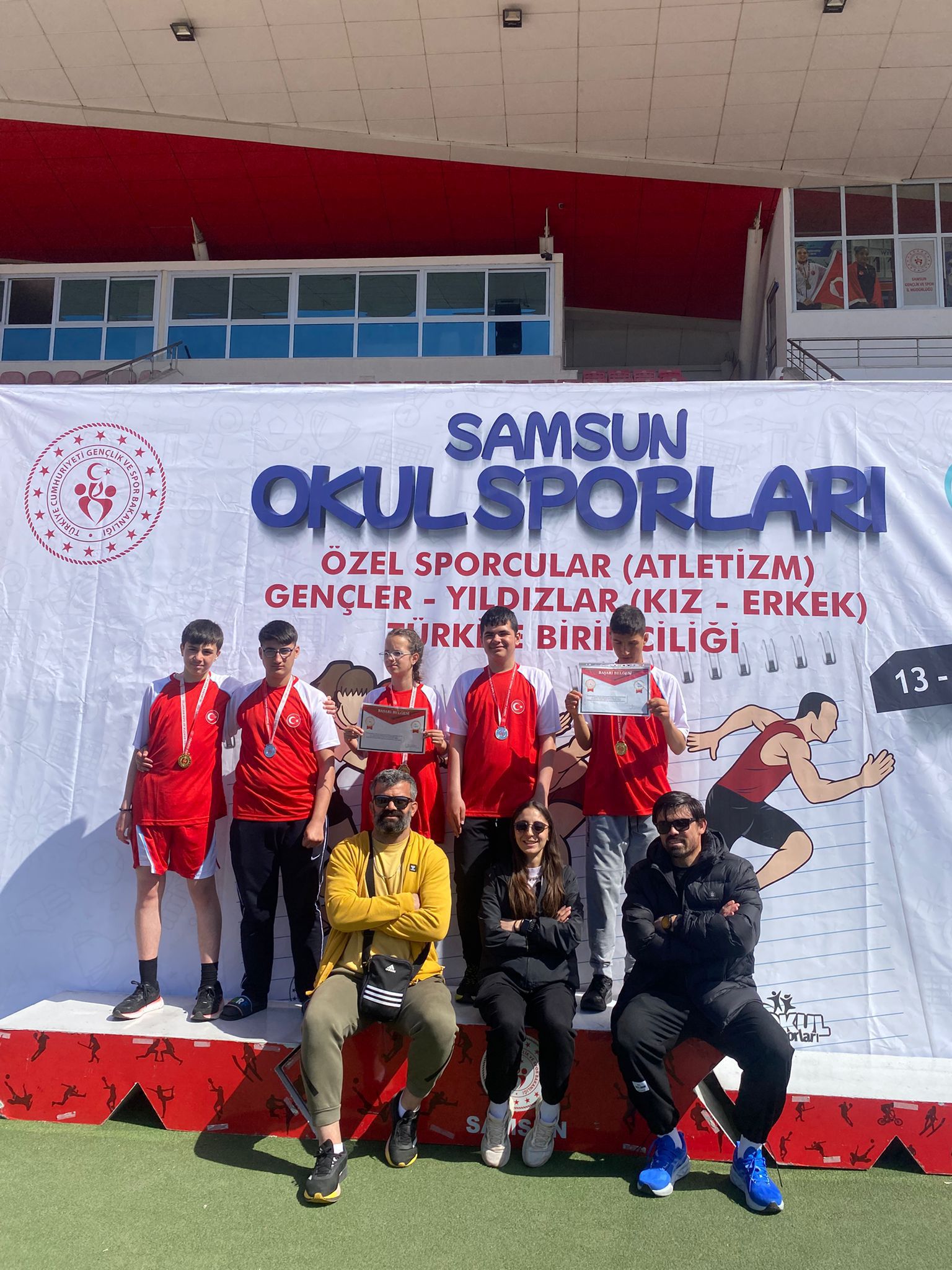 Afyonkarahisarlı Özel Sporcular Samsun’da Zirveyi Bırakmadı