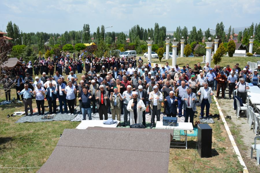 Kılıçarslan’da yağmur duası yapıldı