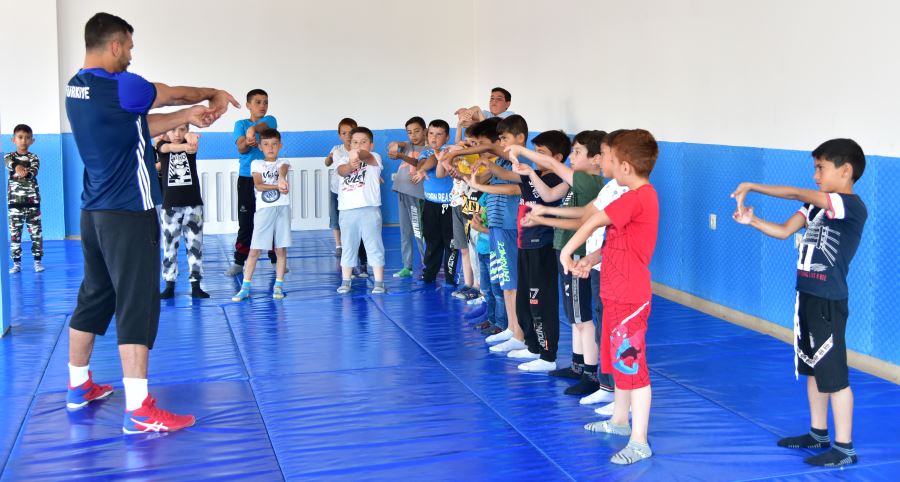 Çocuklara ücretsiz jimnastik kursu