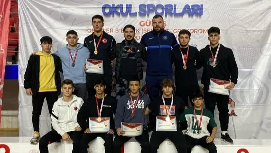 Afyonlu Sporculardan Büyük Başarı: 1 Altın, 2 Bronz Madalya