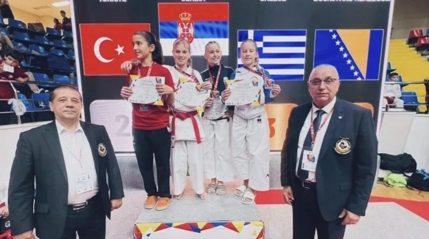 Balkan Çocuklar Karate Şampiyonasında Afyonkarahisar rüzgarı esti