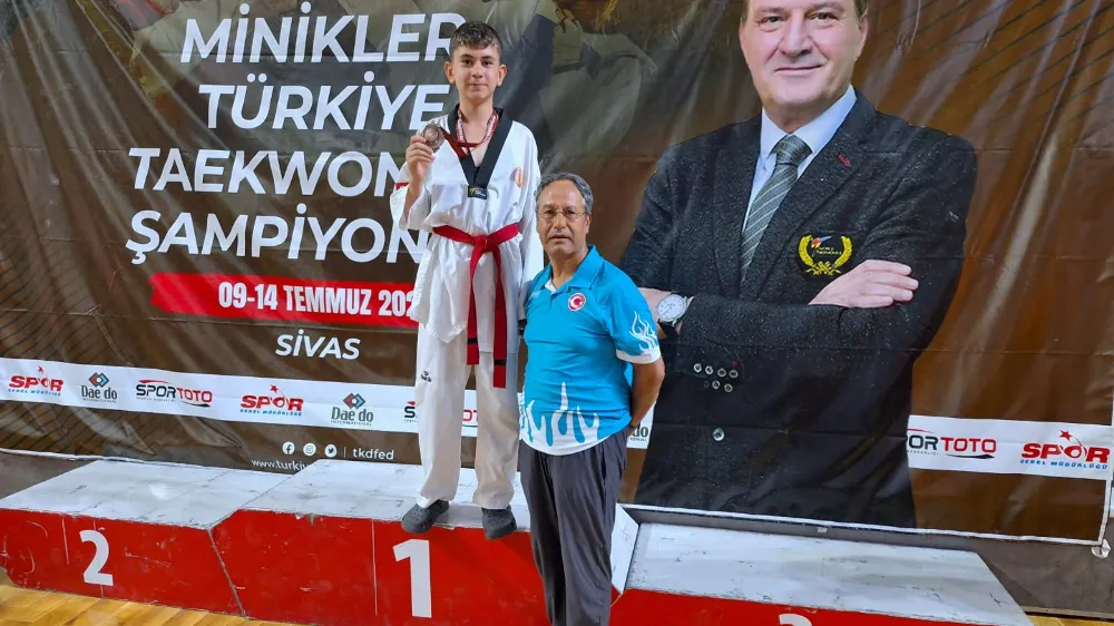 Afyonlu Sporcu Minikler Türkiye Taekwondo Şampiyonası