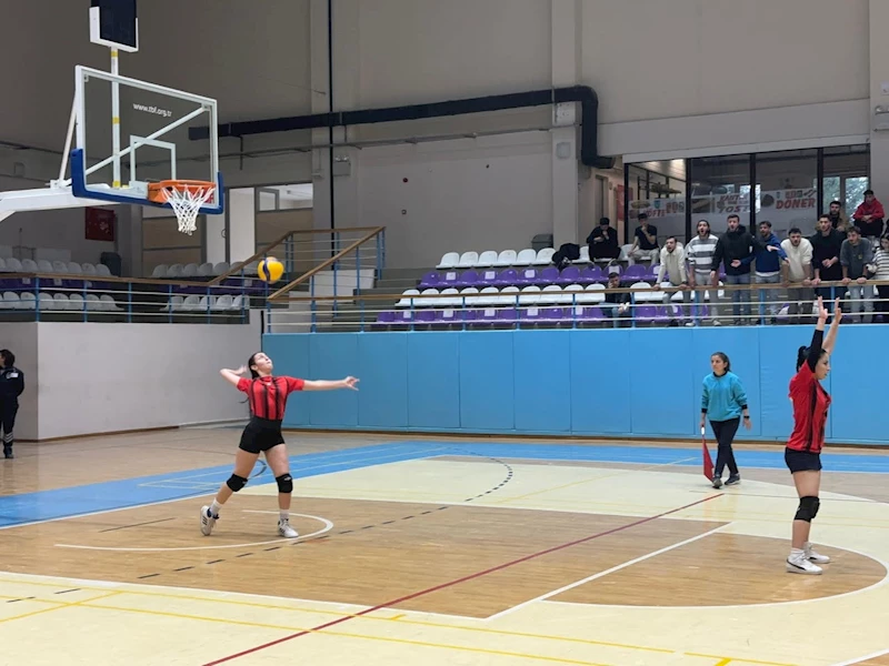 Afyonkarahisar Yurtlig Voleybol Müsabakaları Sona Erdi