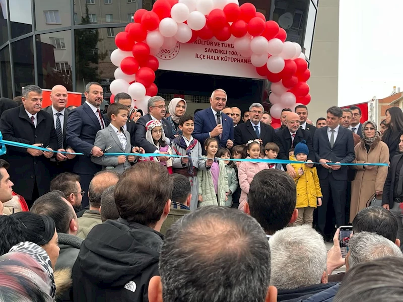 Yeni Sandıklı İlçe Halk Kütüphanesi Görkemli Bir Törenle Açıldı