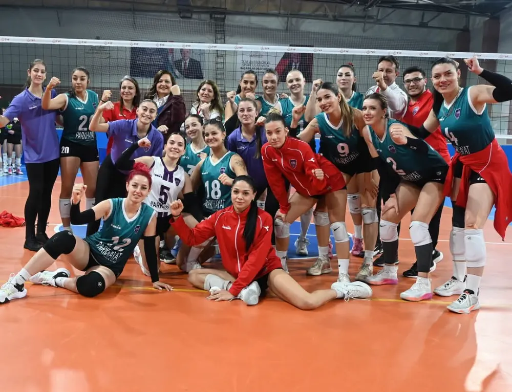 Afyon Belediye Yüntaş Voleybol Takımı Play-Off